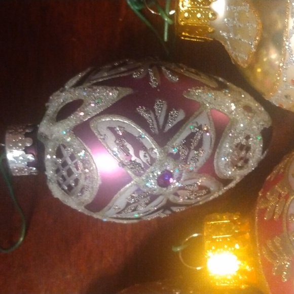 Vintage Bejeweled Fancy Egg shape Christmas Ornaments (6) - Picture 5 of 7